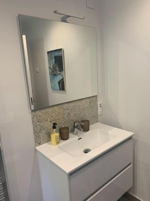 Casa Alfie Apartment Teulada Bagian luar foto