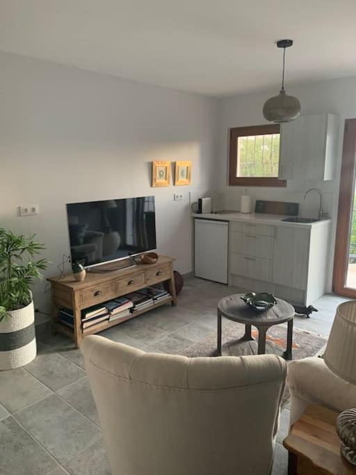 Casa Alfie Apartment Teulada Bagian luar foto
